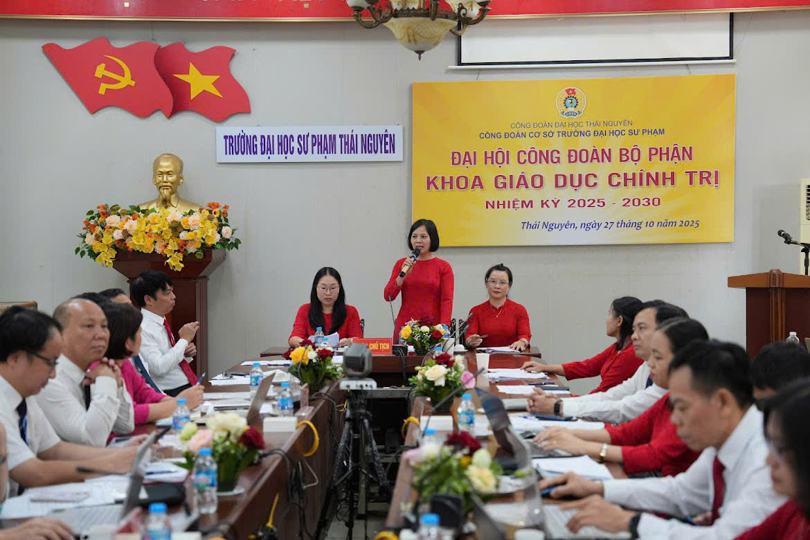 Đoàn Chủ tịch điều hành Đại hội